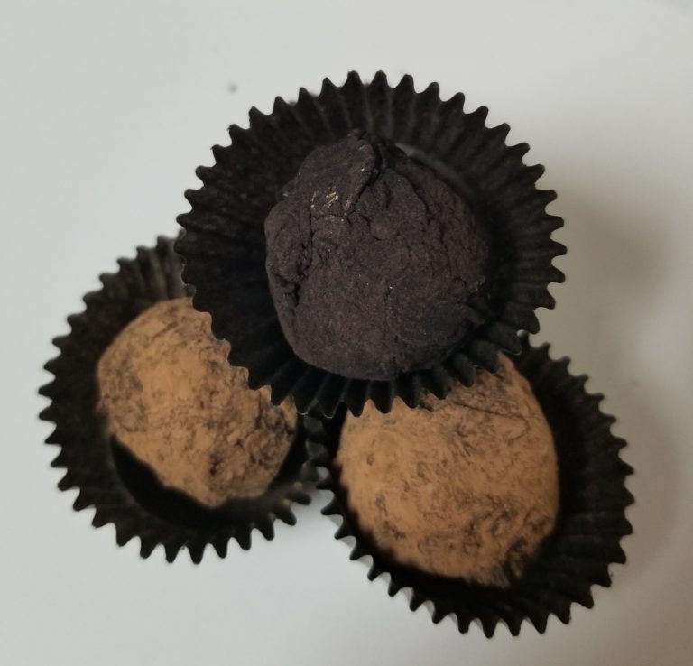 Cocoa Dusted Truffles » Beerntsen's Confectionary